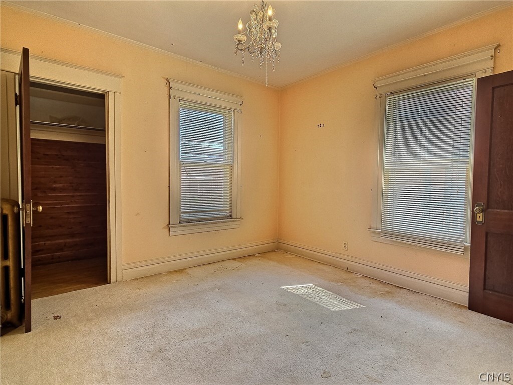 208 West Embargo Street Rome, NY 13440 - Photo 15 of 32