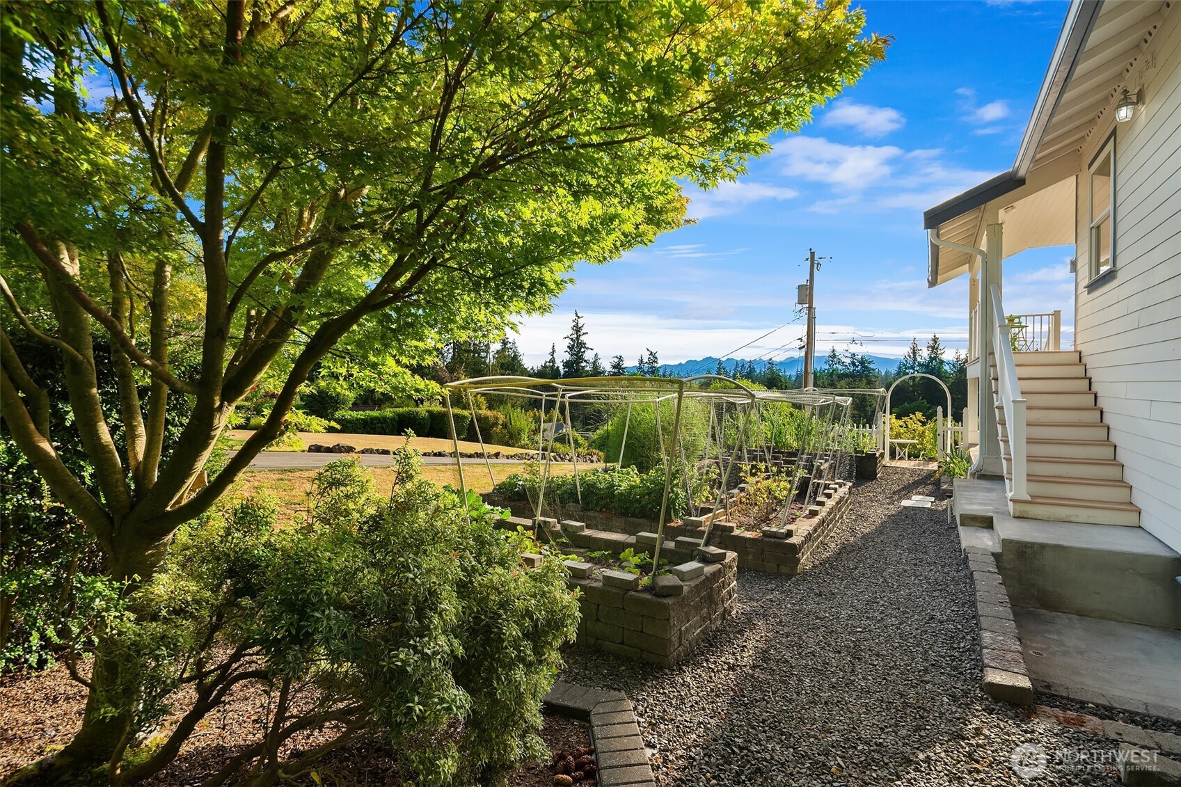 37464 Olympic View Road Northeast Hansville, WA 98340 - Photo 27 of 40 Gallery Image 27