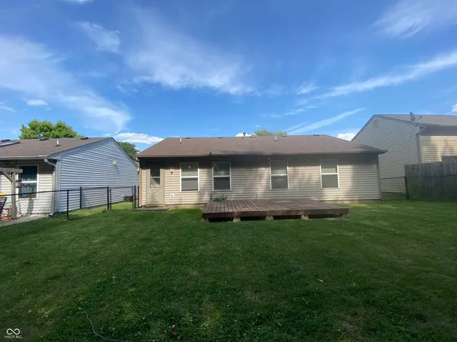 $1,695 | 450 Ashby Drive, Greenfield, IN 46140
