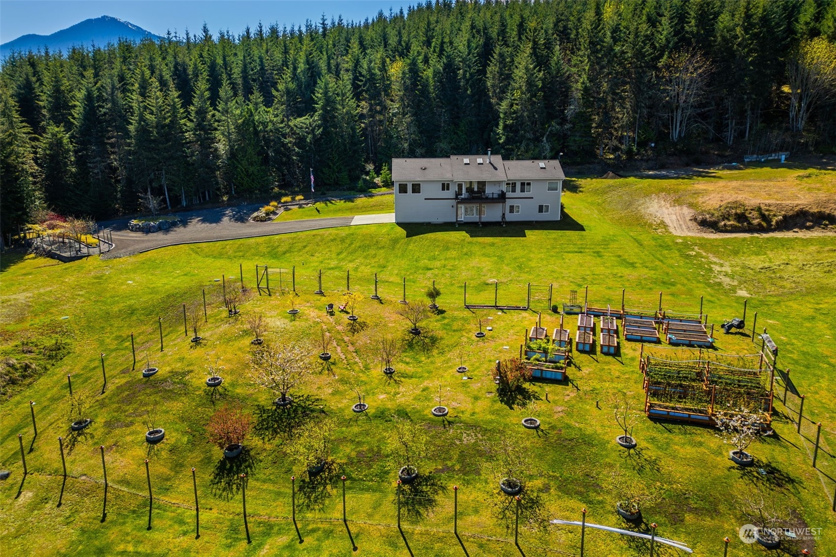 1644 Township Line Road Port Angeles, WA 98362 - Photo 8 of 36