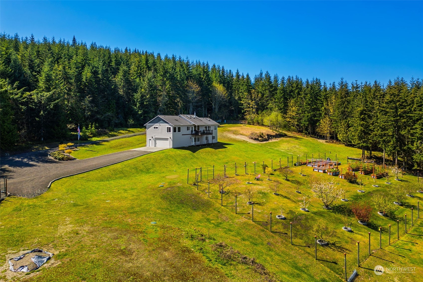 1644 Township Line Road Port Angeles, WA 98362 - Photo 9 of 36