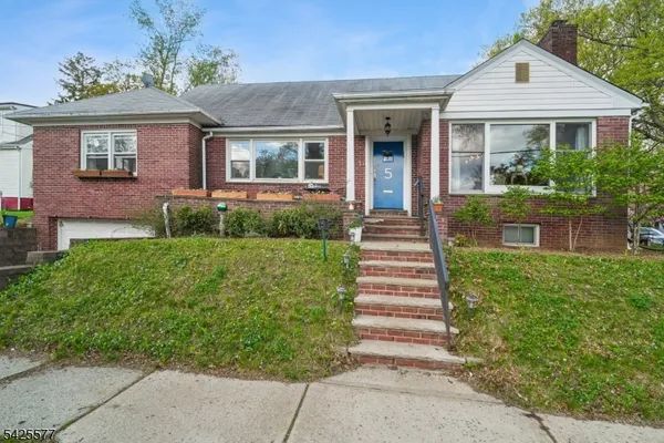 $690,000 | 5 Swayze Street, West Orange, NJ 07052