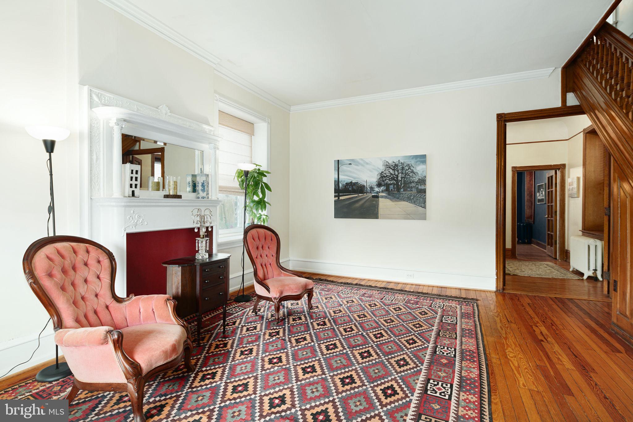 6524 Ridge Avenue Philadelphia, PA 19128 - Photo 1 of 34 Living room