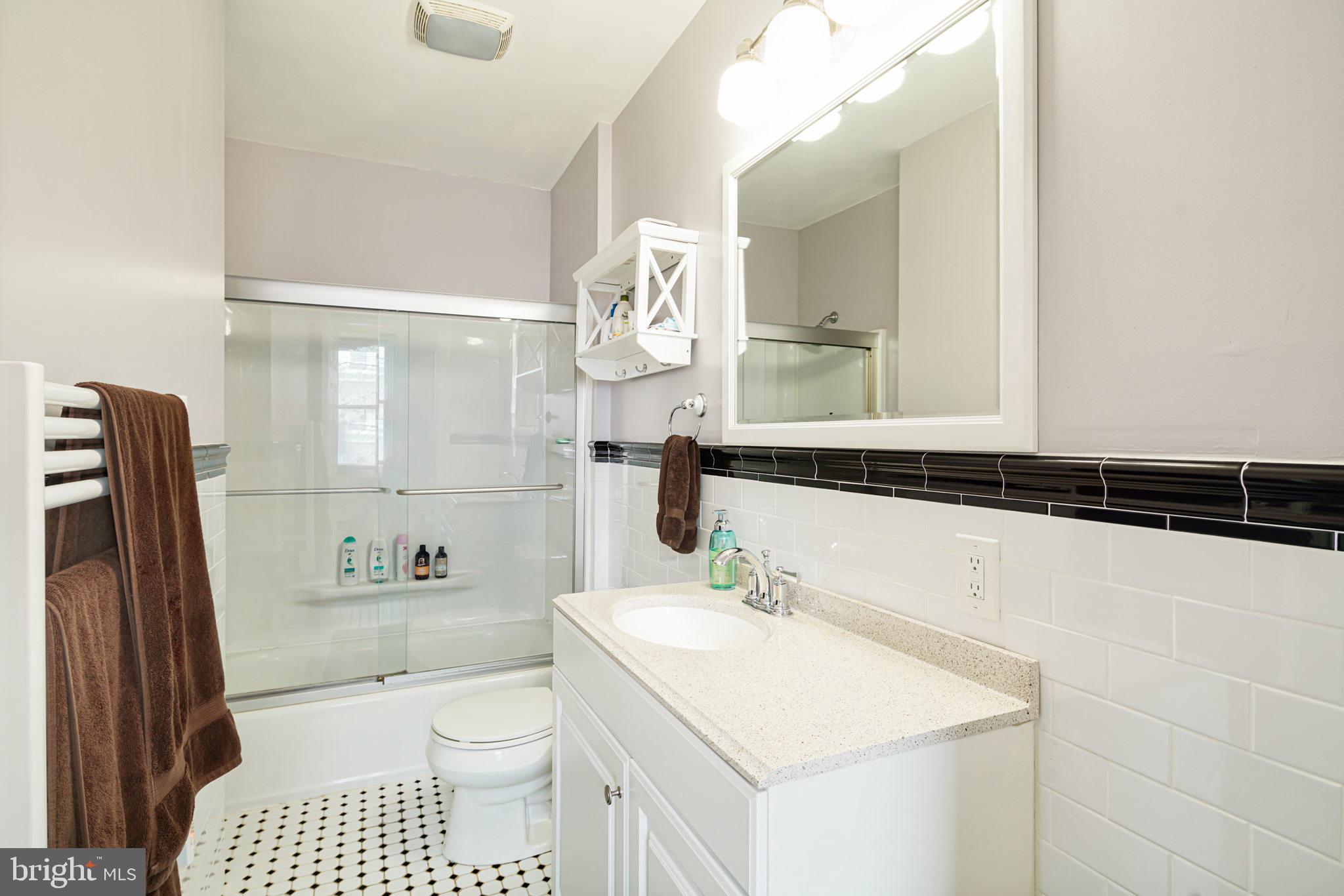 6524 Ridge Avenue Philadelphia, PA 19128 - Photo 12 of 34 1st floor full bathroom