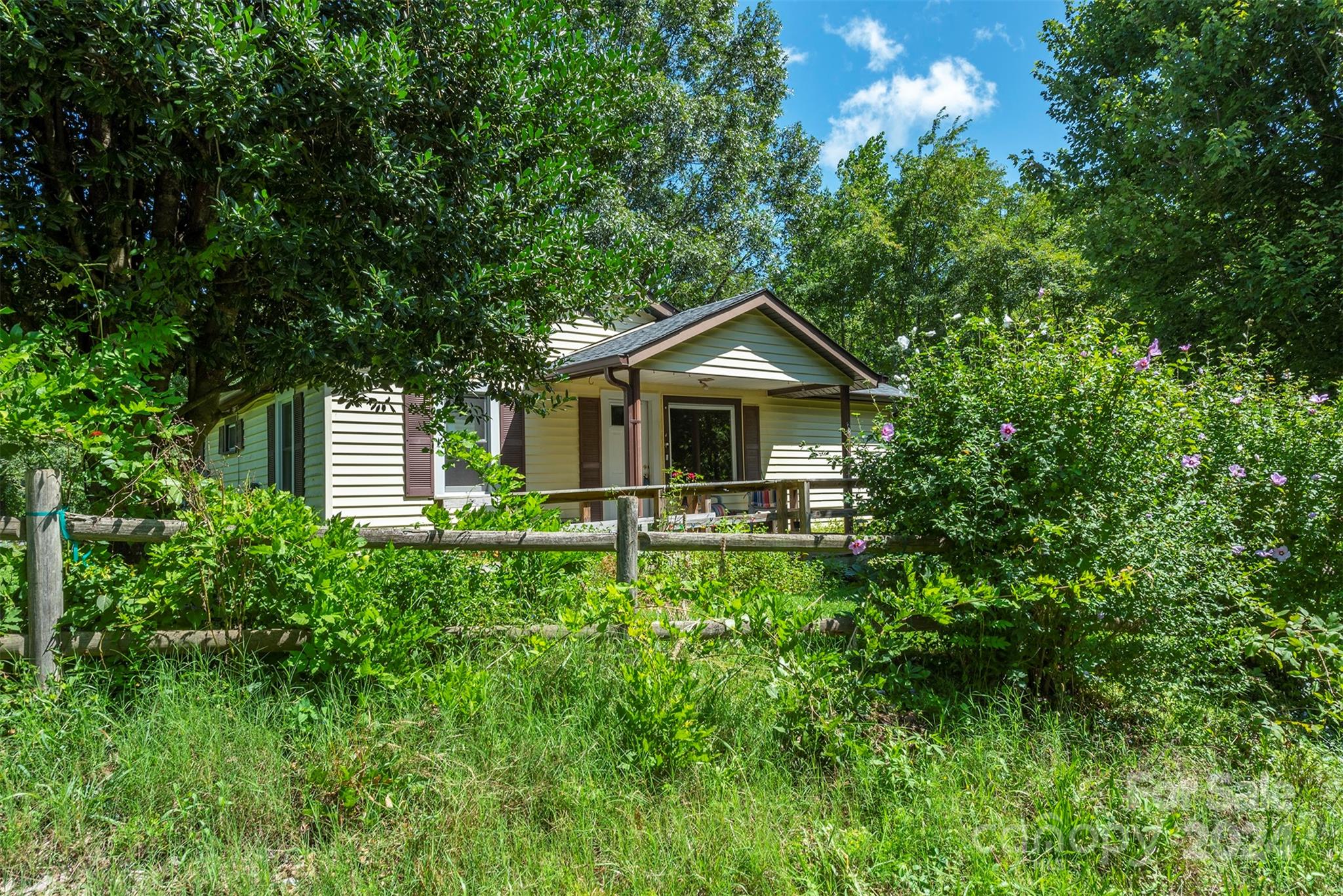 25 Cherokee Road Asheville, NC 28806 - Photo 40 of 42 Gallery Image 40