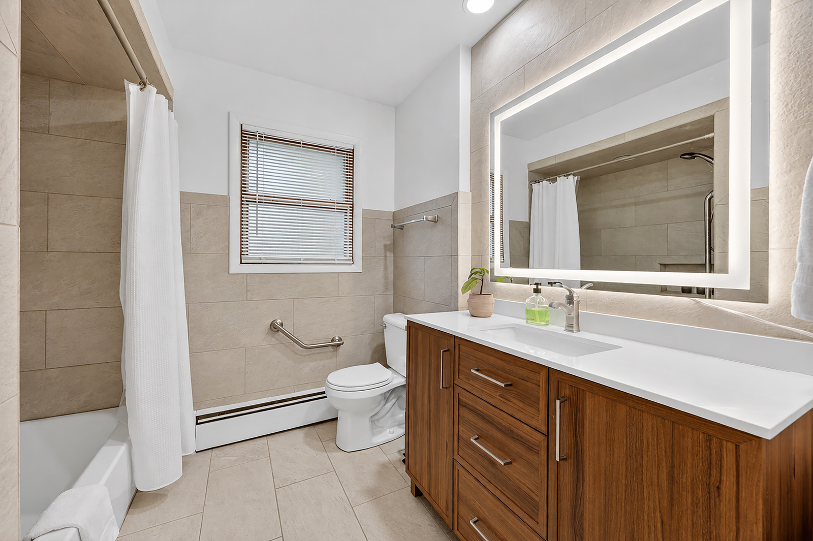 18202 Locust Street Lansing, IL 60438 - Photo 12 of 16