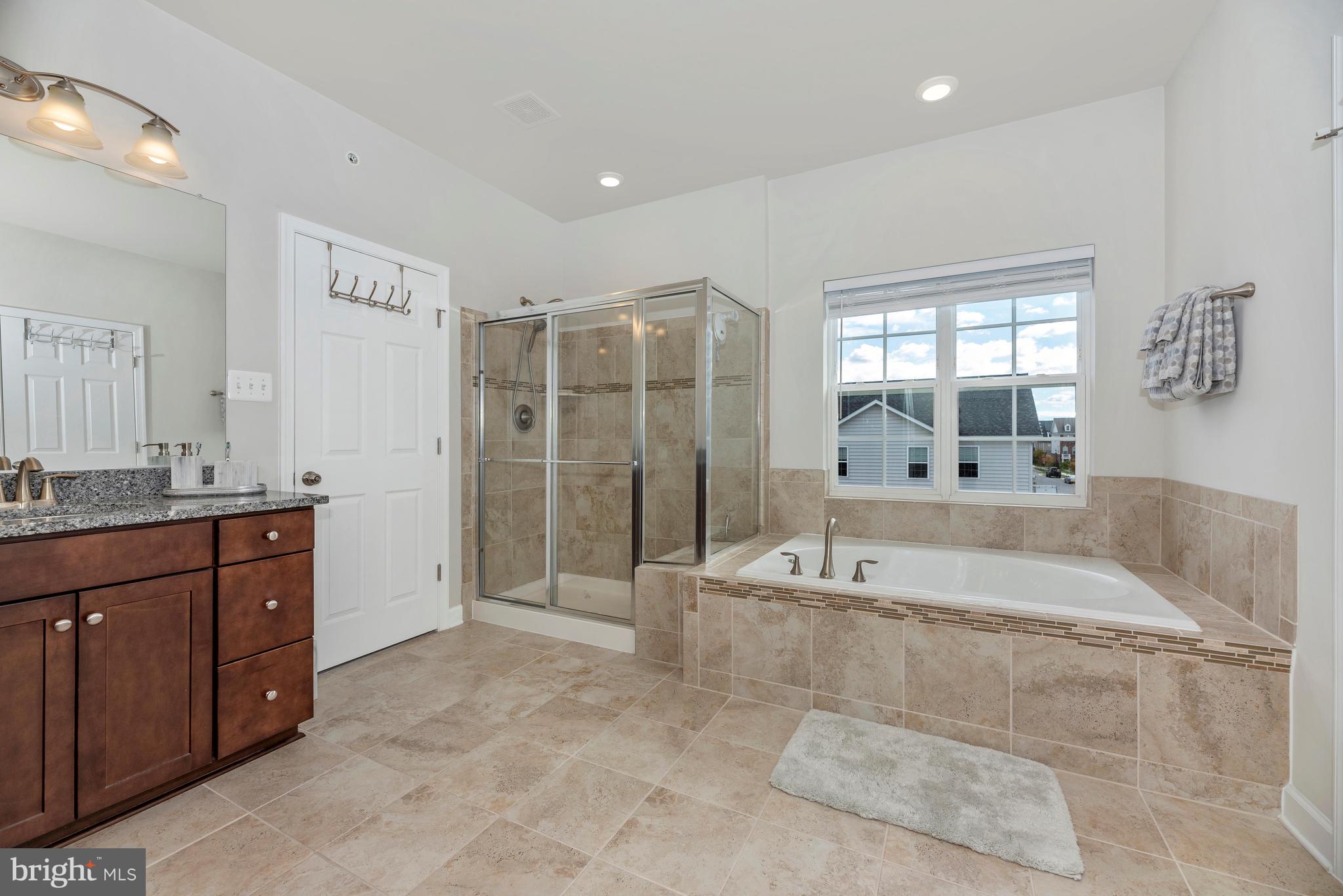 819 Holden Road Frederick, MD 21701 - Photo 26 of 68 Primary Bathroom