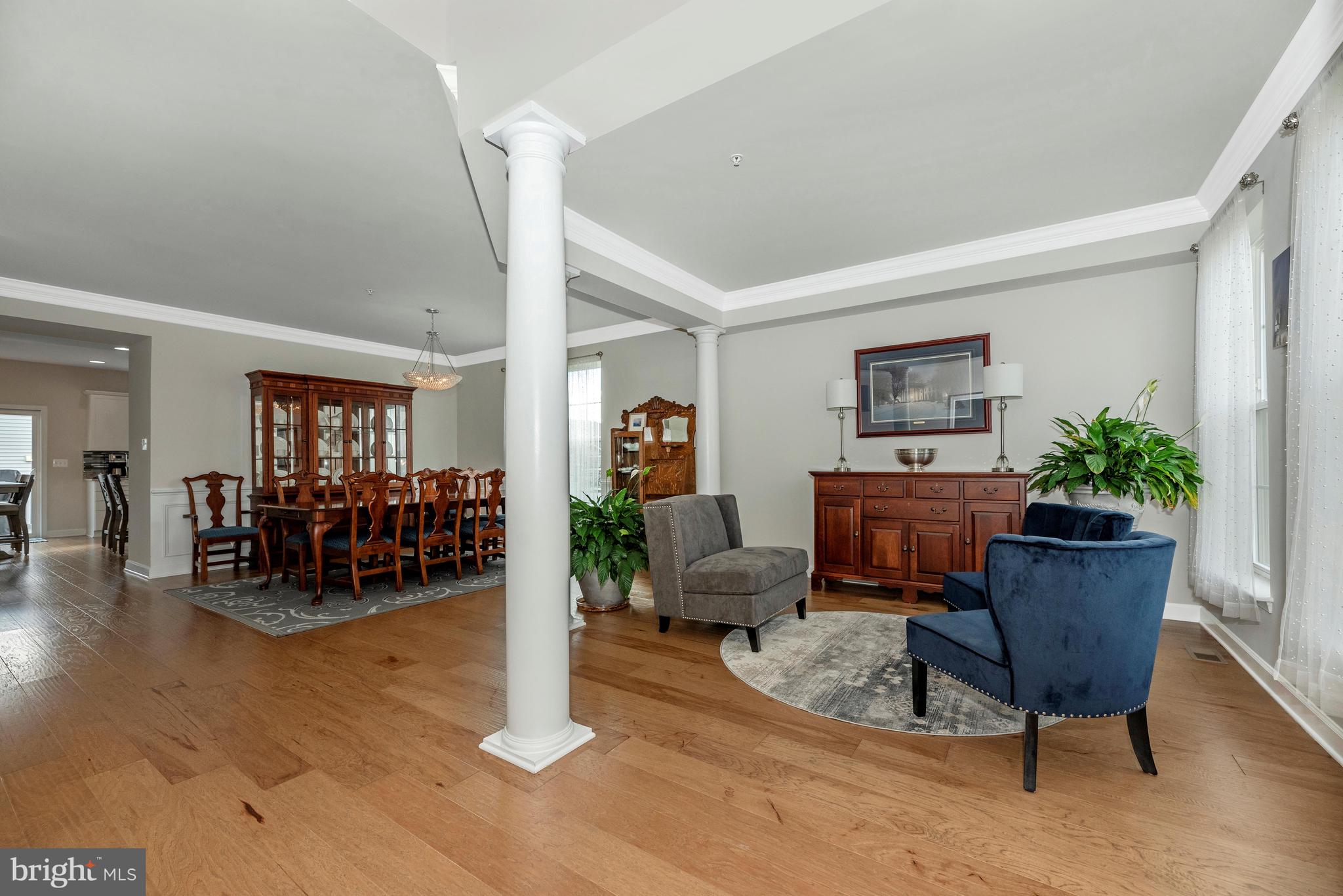 819 Holden Road Frederick, MD 21701 - Photo 6 of 68 Living Room
