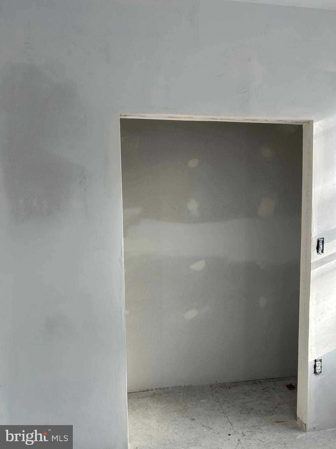 6600 Woodland Road Morningside, MD 20746 - Photo 57 of 100 a close view of cupboard