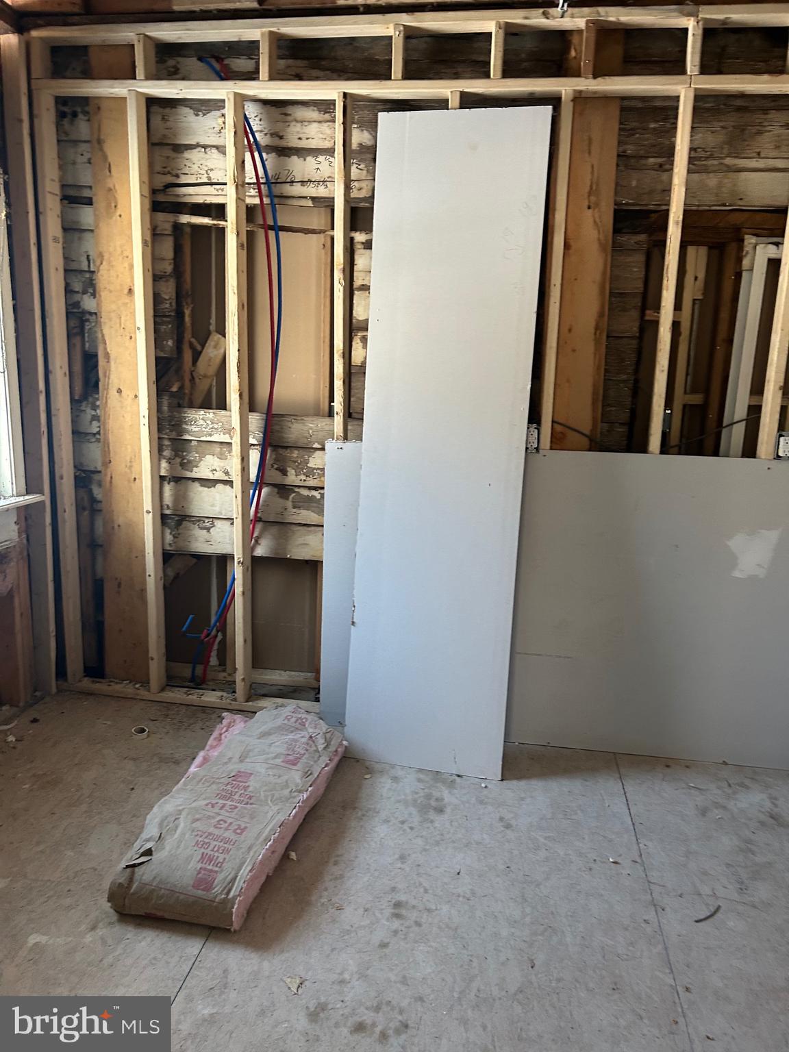 6600 Woodland Road Morningside, MD 20746 - Photo 80 of 100 a view of walk in closet with clothes and shoes