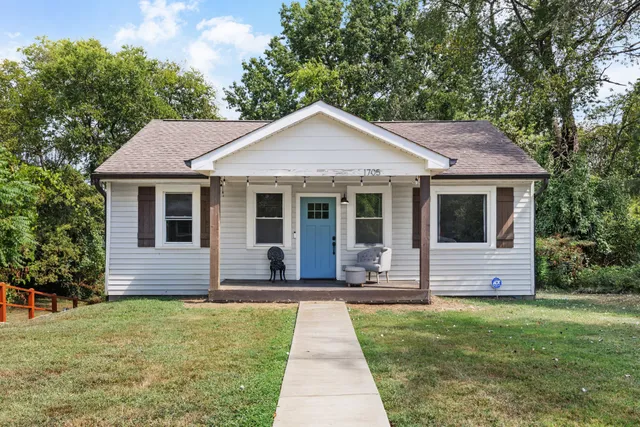 $2,000 | 1705 Bondurant Street, Old Hickory, TN 37138