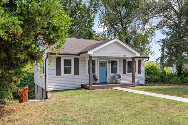 $2,000 | 1705 Bondurant Street, Old Hickory, TN 37138