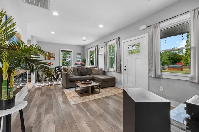 $2,000 | 1705 Bondurant Street, Old Hickory, TN 37138