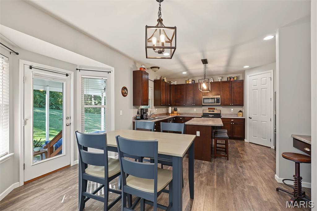 127 Cobble Road O'Fallon, MO 63366 - Photo 7 of 31 Gallery Image 7