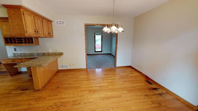 537 Blue Ridge Court Elgin, IL 60123 - Photo 11 of 24 Gallery Image 11