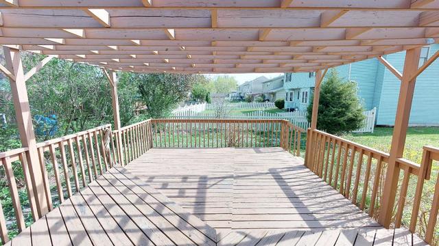 537 Blue Ridge Court Elgin, IL 60123 - Photo 12 of 24 Gallery Image 12
