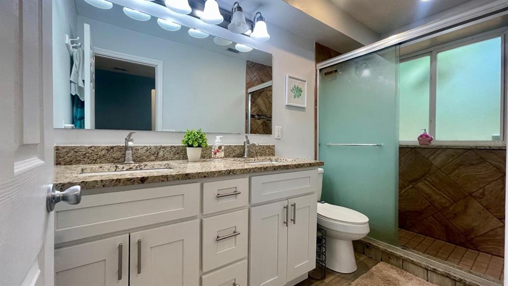 1044 Nin Street Orlando, FL 32835 - Photo 33 of 56