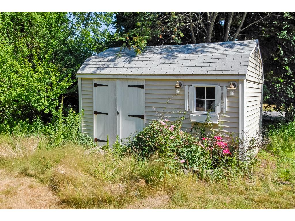 70 Coakley Road Portsmouth, NH 03801 - Photo 29 of 32 Gallery Image 29
