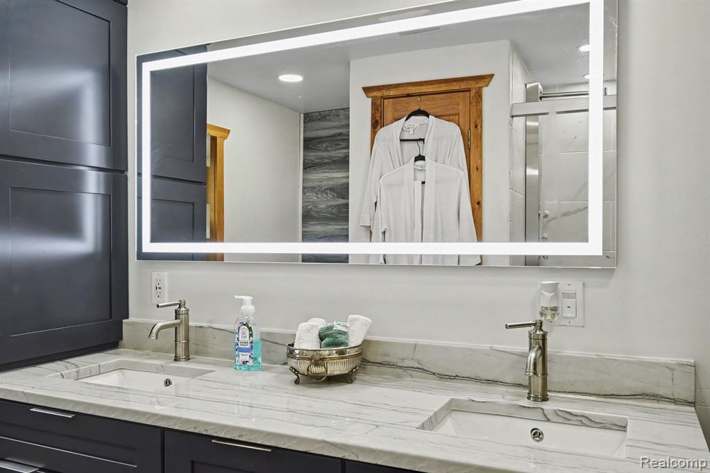 196 Ray Road Mio, MI 48647 - Photo 15 of 47 Gallery Image 15