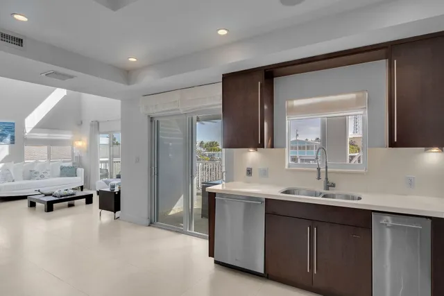 $2,445,000 | 120 Fairwich Court, Tavernier, FL 33070