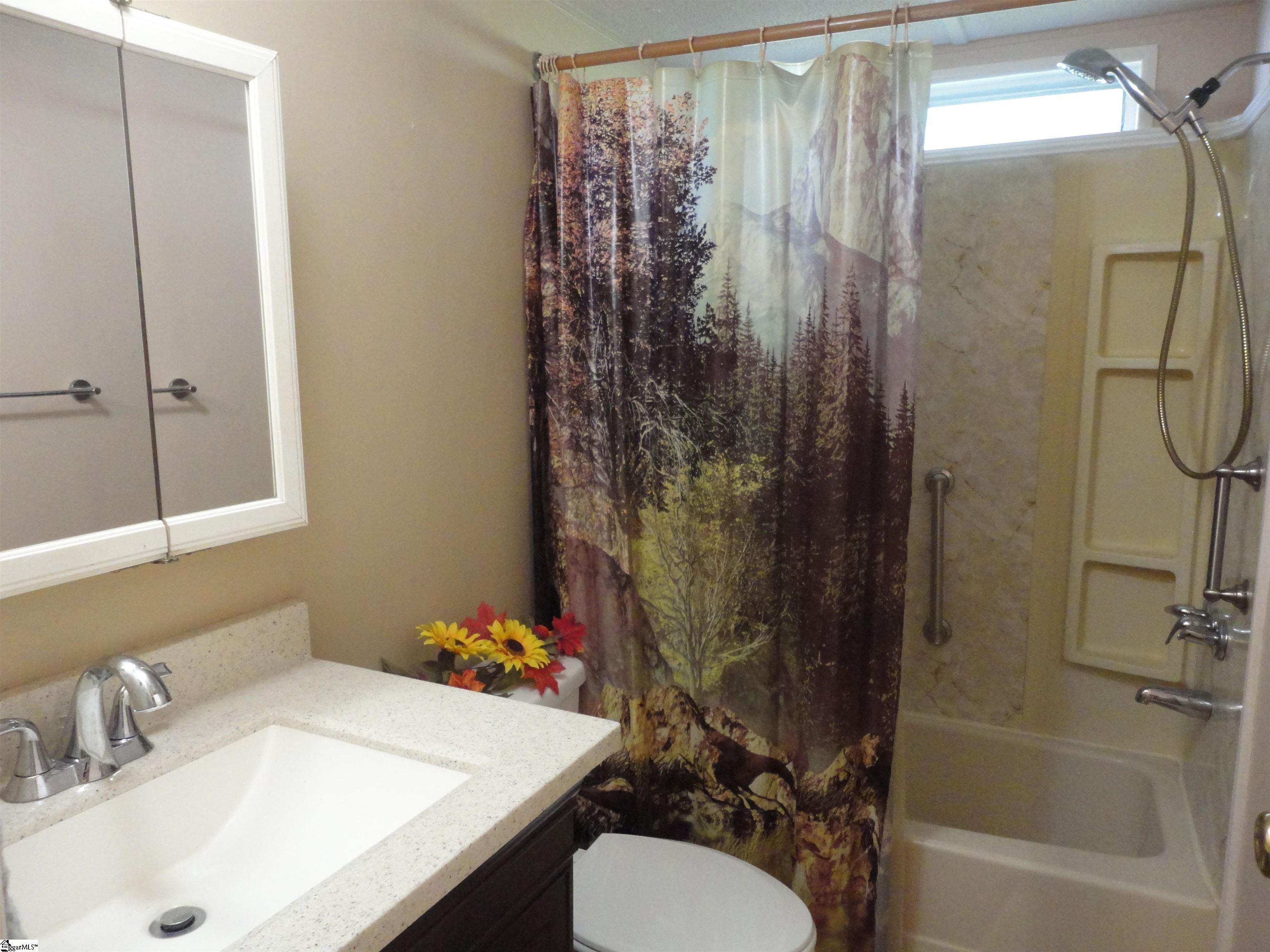 1502 Park Ridge Drive Seneca, SC 29672 - Photo 13 of 21 Gallery Image 13