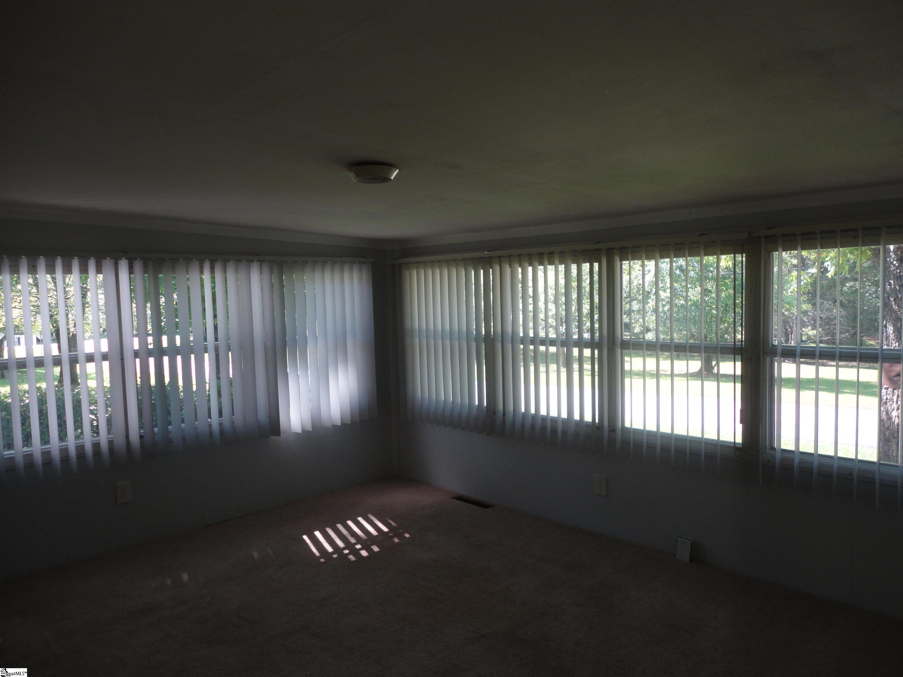 1502 Park Ridge Drive Seneca, SC 29672 - Photo 15 of 21 Gallery Image 15