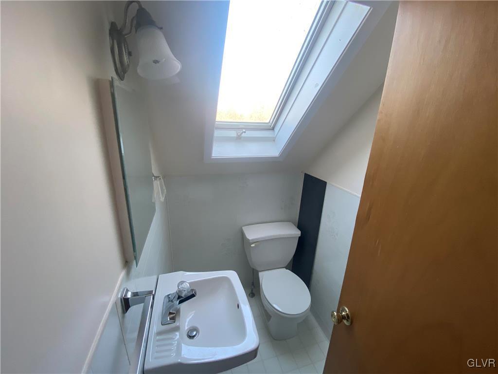 486 Juniper Road Hellertown, PA 18055 - Photo 13 of 18 Gallery Image 13