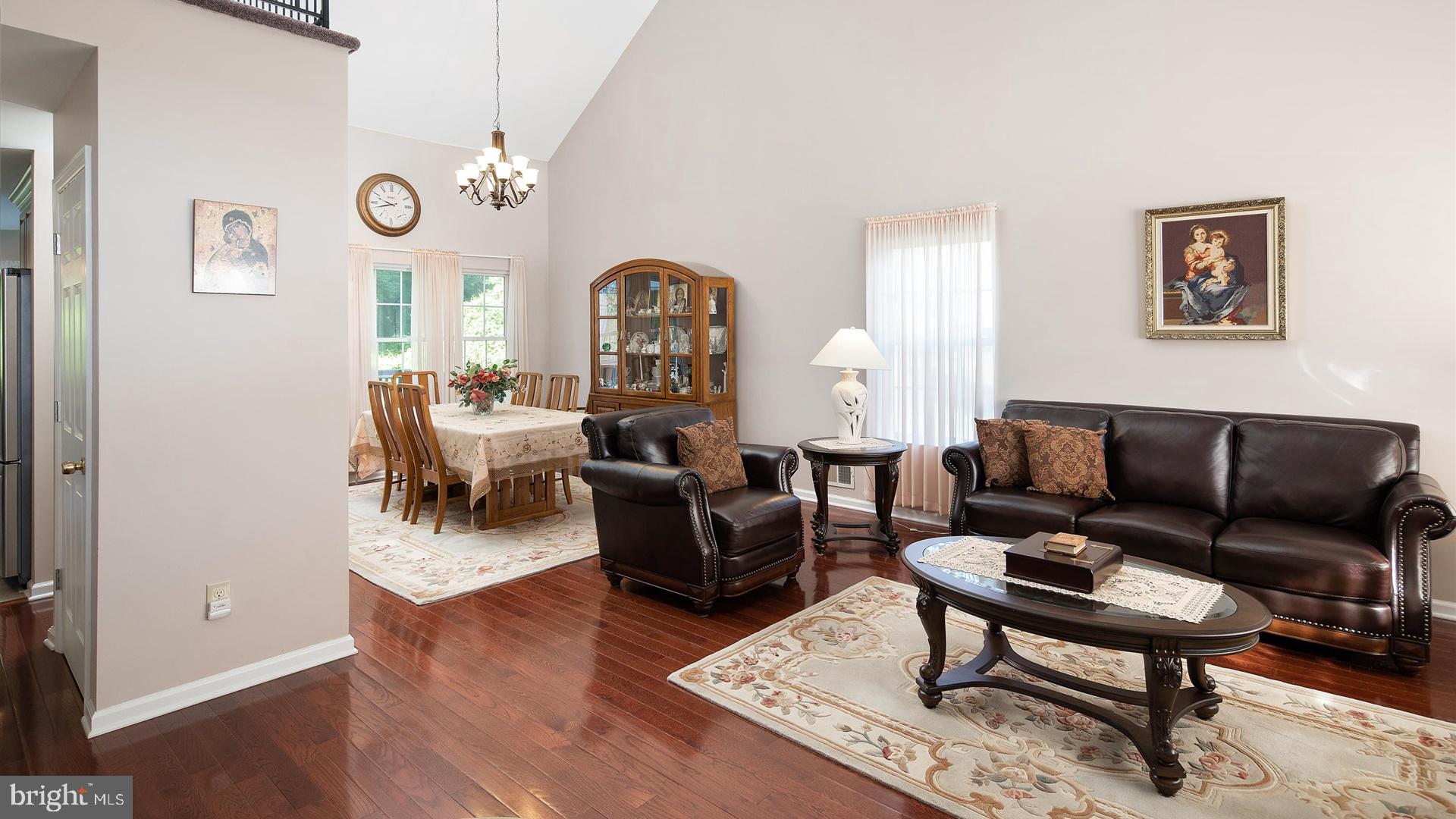 71 Springfield Road North Brunswick, NJ 08902 - Photo 2 of 25