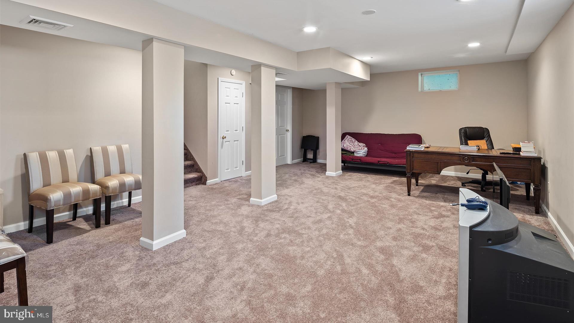 71 Springfield Road North Brunswick, NJ 08902 - Photo 21 of 25