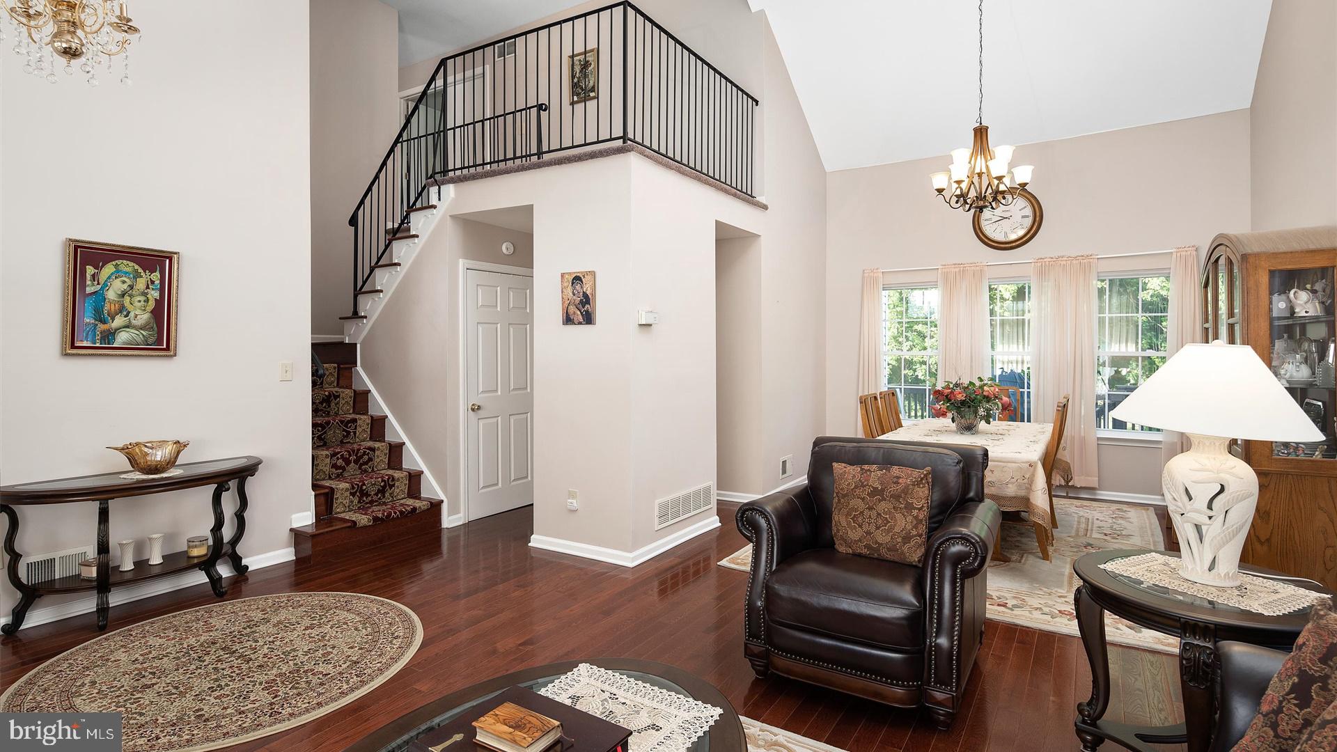 71 Springfield Road North Brunswick, NJ 08902 - Photo 4 of 25
