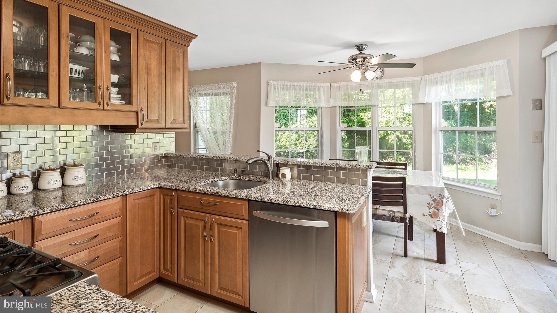 71 Springfield Road North Brunswick, NJ 08902 - Photo 7 of 25