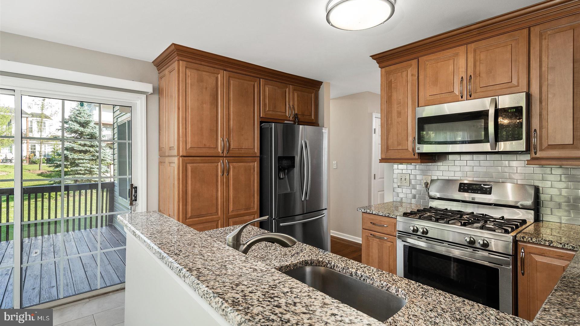 71 Springfield Road North Brunswick, NJ 08902 - Photo 9 of 25