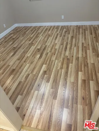 $3,700 | 5340 Wilkinson Avenue, Unit 6, Valley Village, CA 91607