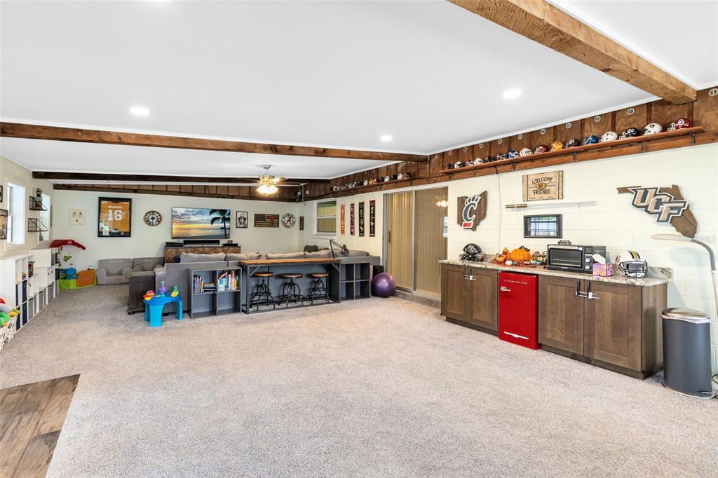 440 East Orange Street Altamonte Springs, FL 32701 - Photo 11 of 39 a view of a room with lots of appliances