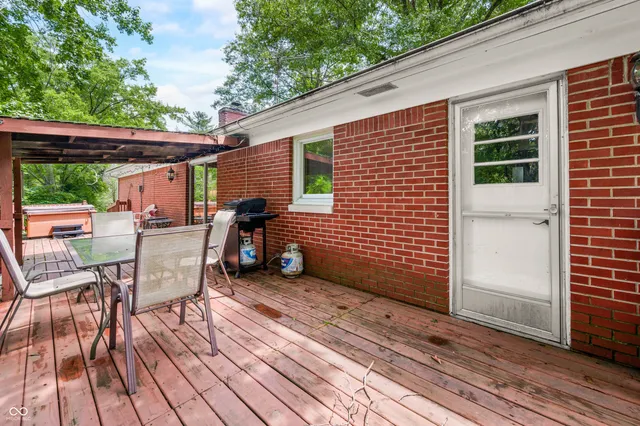 $310,000 | 4654 Lower Schooner Road, Nashville, IN 47448