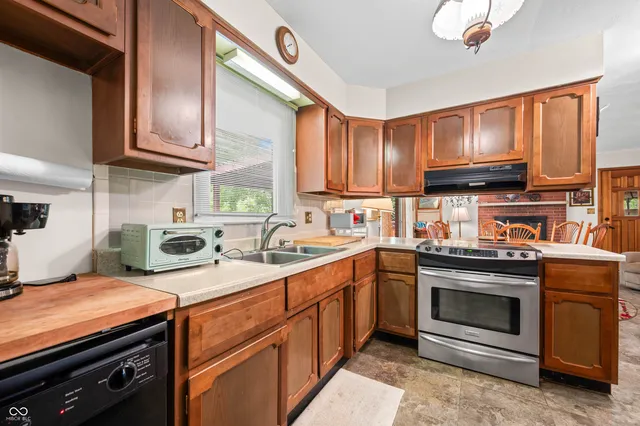 $310,000 | 4654 Lower Schooner Road, Nashville, IN 47448