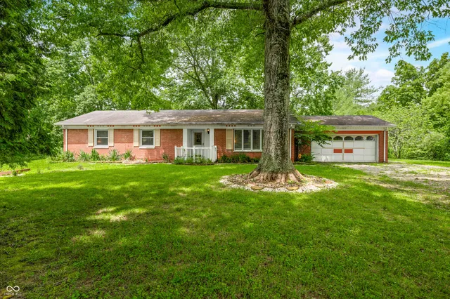 $310,000 | 4654 Lower Schooner Road, Nashville, IN 47448