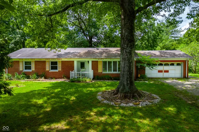 $310,000 | 4654 Lower Schooner Road, Nashville, IN 47448