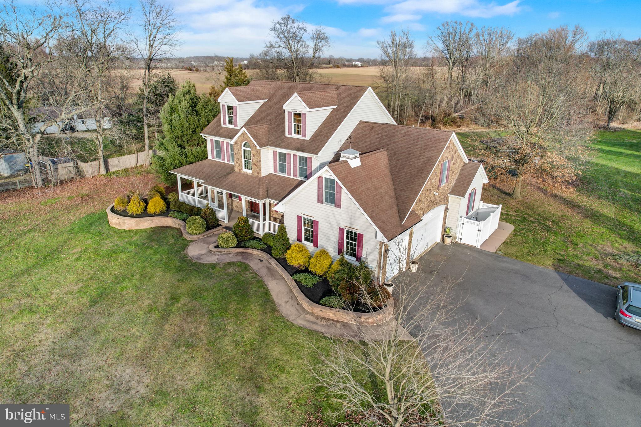 105 Paulson Road Wrightstown, NJ 08562 - Photo 3 of 40