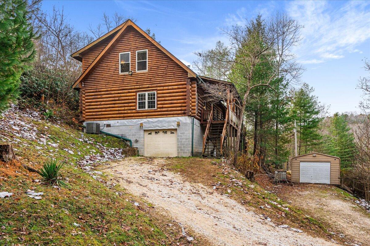 645 Right Fork Fixer Road Zoe, KY 41397 - Photo 40 of 47 IMG_9741
