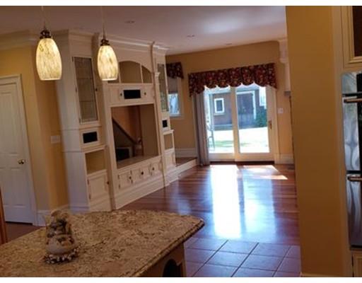 7 Vernon Road Natick, MA 01760 - Photo 4 of 30 Gallery Image 4