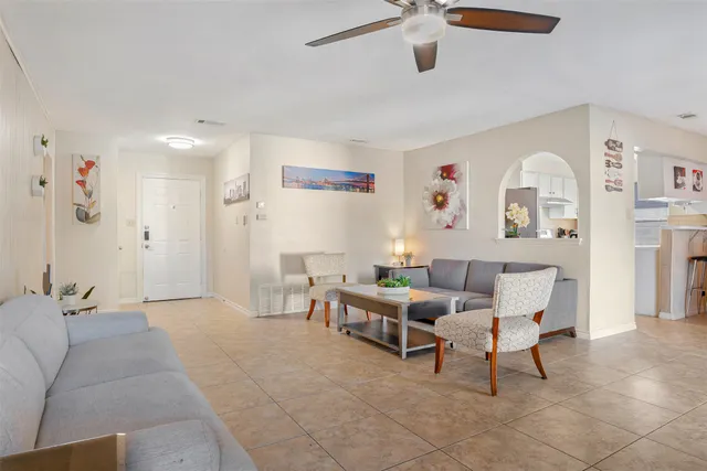 $2,800 | 12002 Swan Drive, Austin, TX 78750