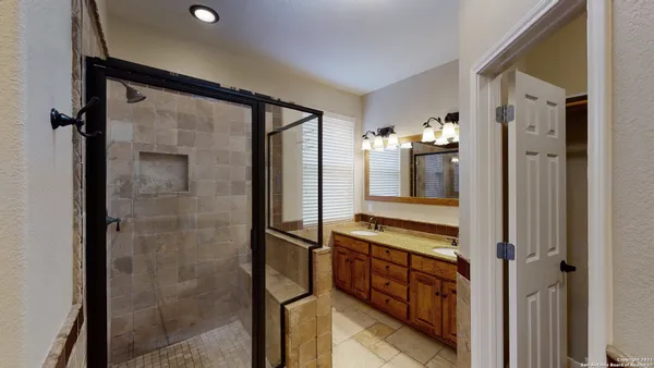 $3,850 | 20511 Cliff Park Lane, San Antonio, TX 78258