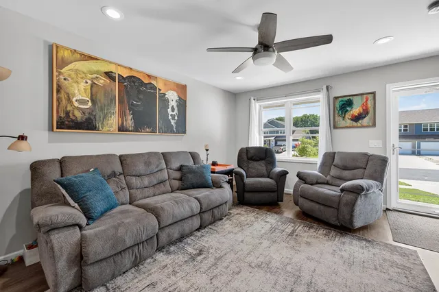 $459,000 | 1916 Eggum Road, Mount Horeb, WI 53572