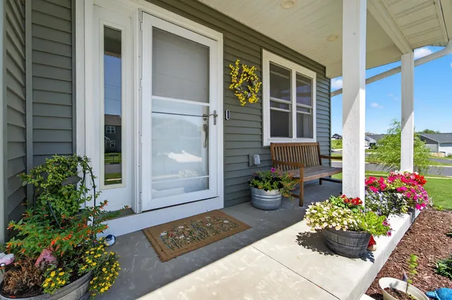 $459,000 | 1916 Eggum Road, Mount Horeb, WI 53572