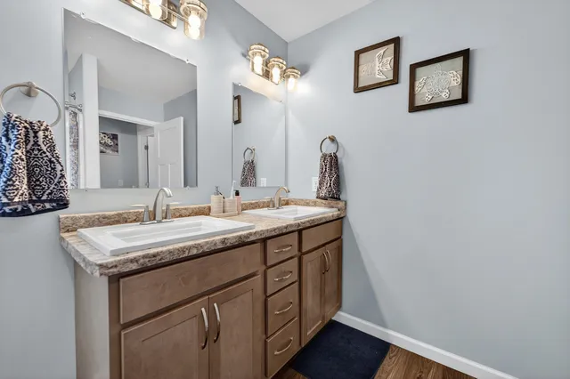 $459,000 | 1916 Eggum Road, Mount Horeb, WI 53572