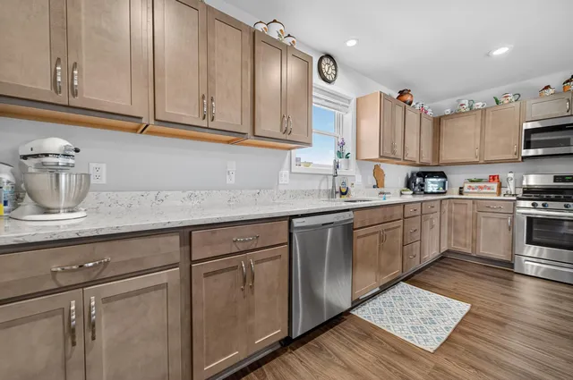 $459,000 | 1916 Eggum Road, Mount Horeb, WI 53572