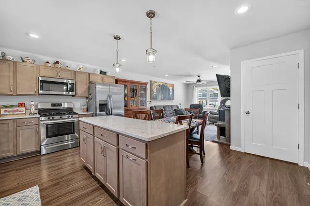 $459,000 | 1916 Eggum Road, Mount Horeb, WI 53572