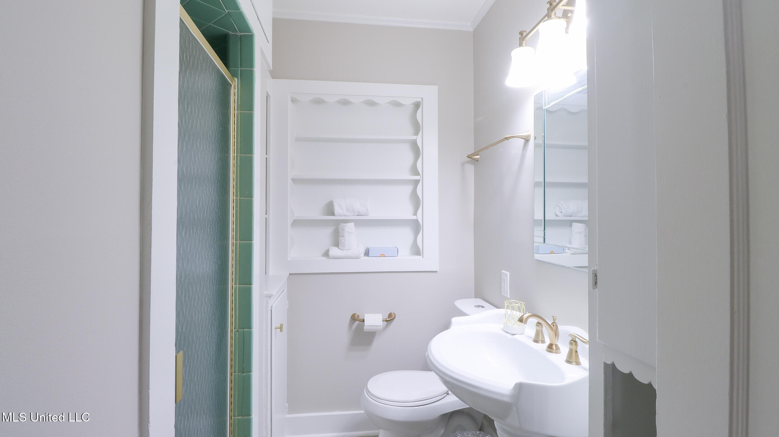 1093 Cherokee Street Biloxi, MS 39530 - Photo 11 of 18 BBRR 1093 Cherokee-7012