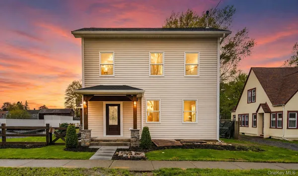 $3,950 | 4407 Albany Post Road, Hyde Park, NY 12538